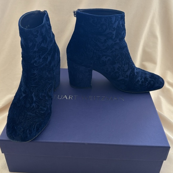 Stuart Weitzman Booties - Picture 2 of 11